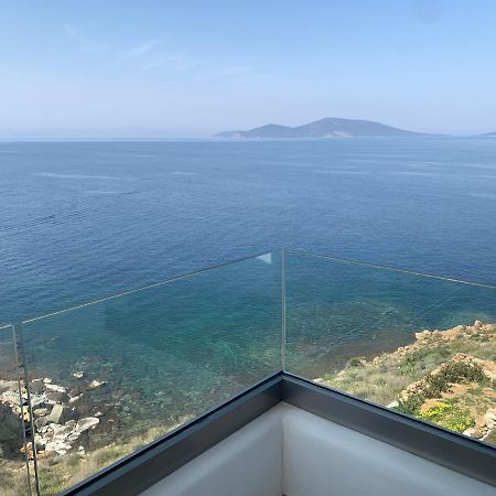 On The Rocks Apartment การิสโตส ภายนอก รูปภาพ
